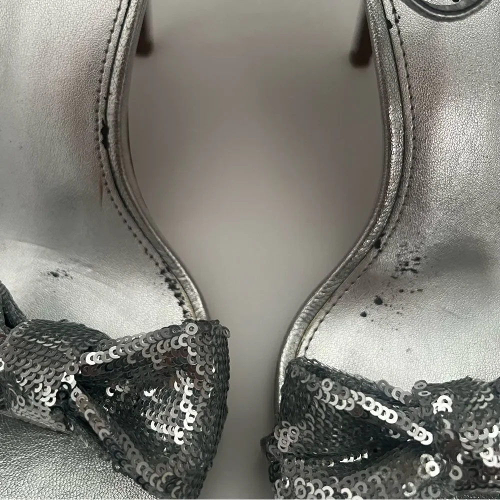 Michael Kors Paris Leather Stiletto‎ Heels Womens 7 Silver Metallic Bow Designer